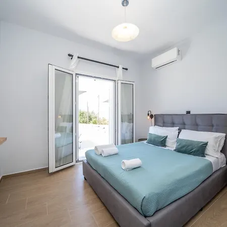 New Luxury Enelia ,with Sunset View ! ヴィラ